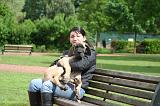 ADULTE ET CHIEN 525